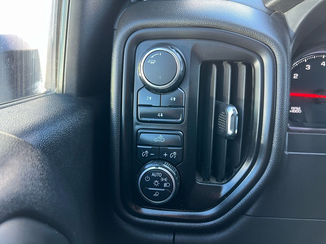 2020 Chevrolet Silverado 2500HD photo 25
