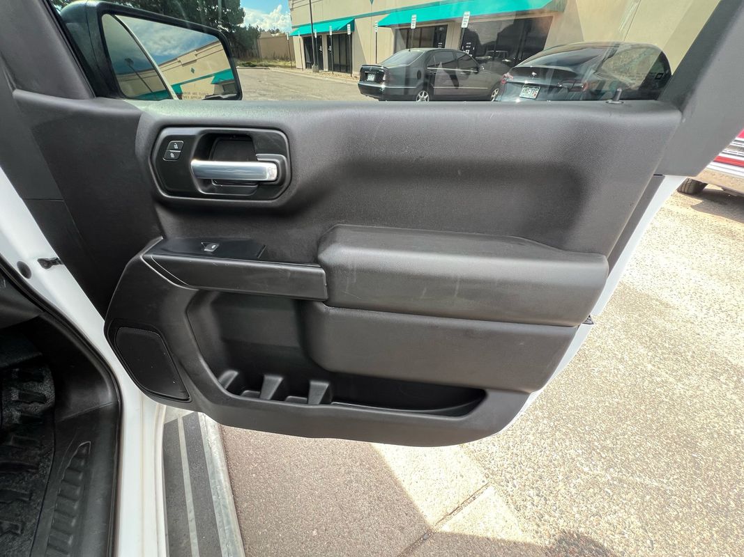 2023 Chevrolet Silverado 1500 photo 11