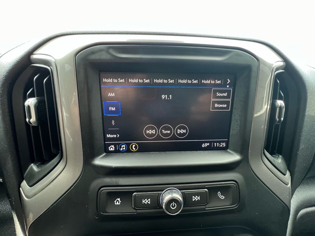 2023 Chevrolet Silverado 1500 photo 18