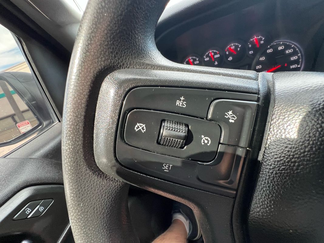 2023 Chevrolet Silverado 1500 photo 21