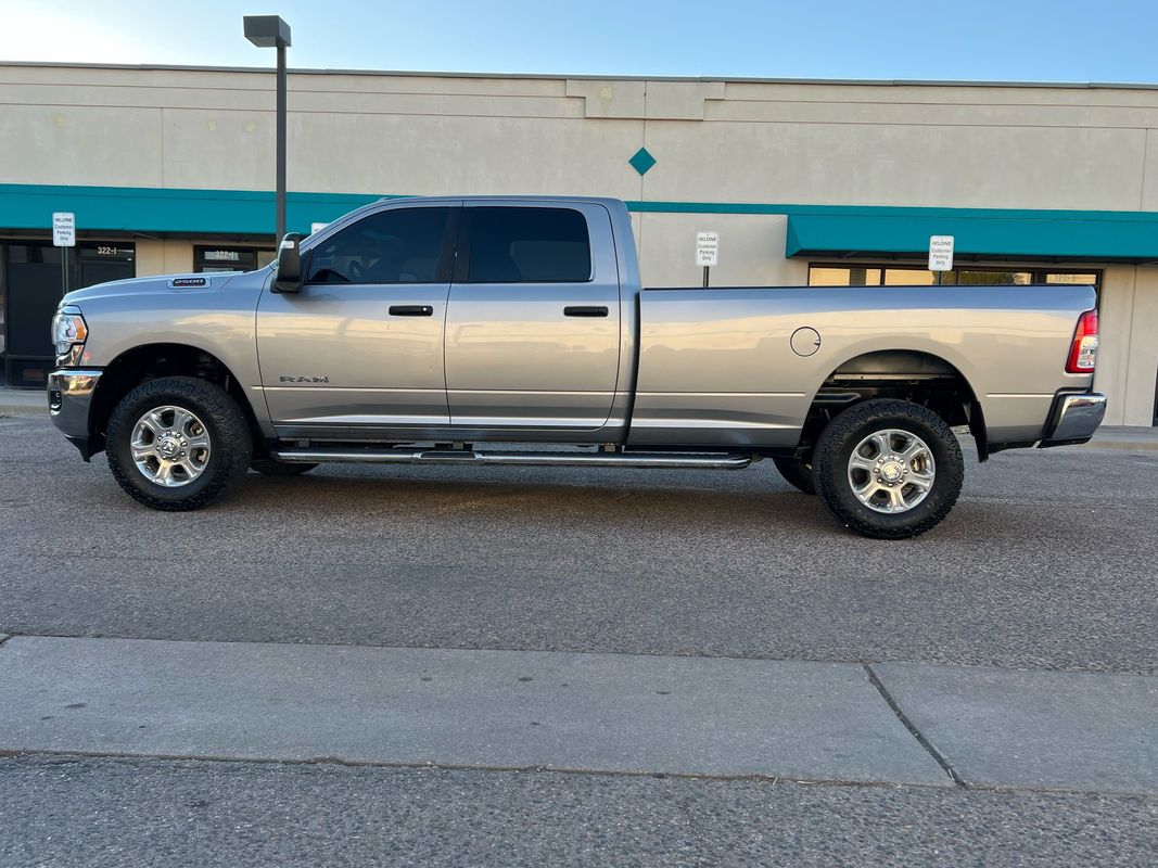 2023 Ram 2500 Big Horn photo 3
