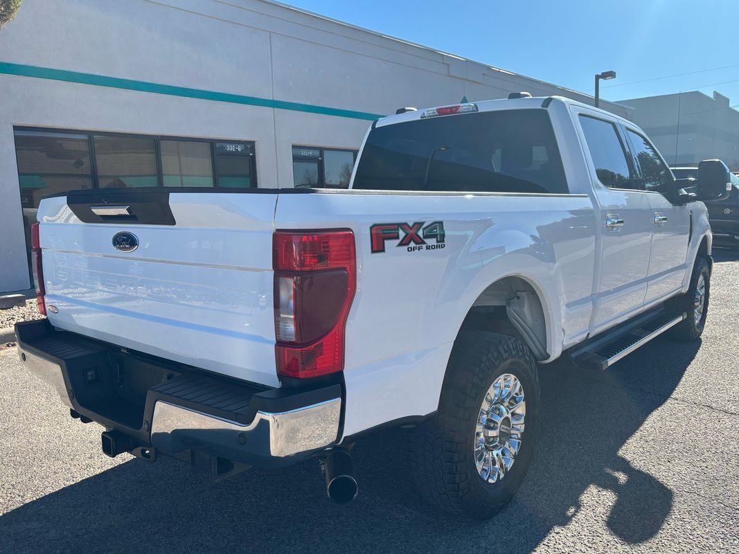 2020 Ford F-250 XLT photo 3