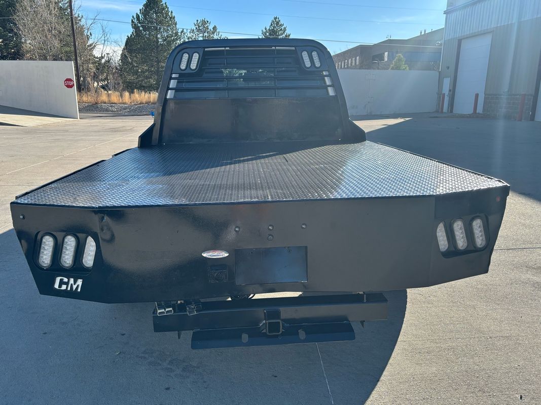 2022 Ford F-350 XL photo 4