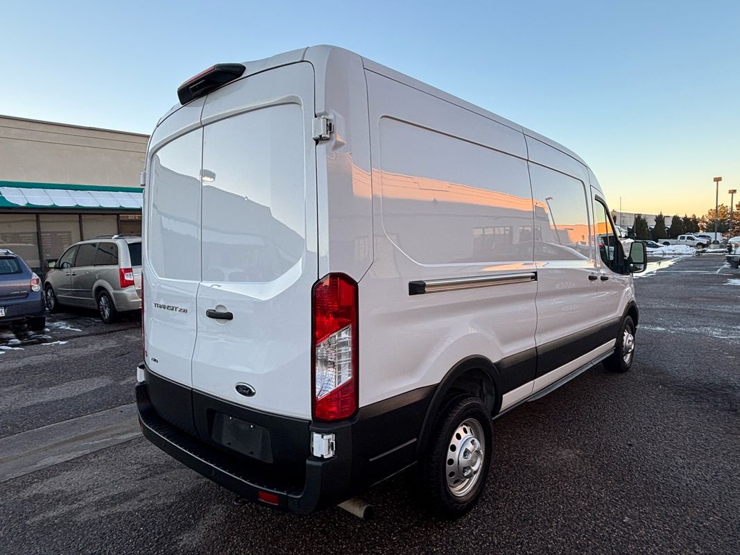 2023 Ford Transit Cargo Van photo 3