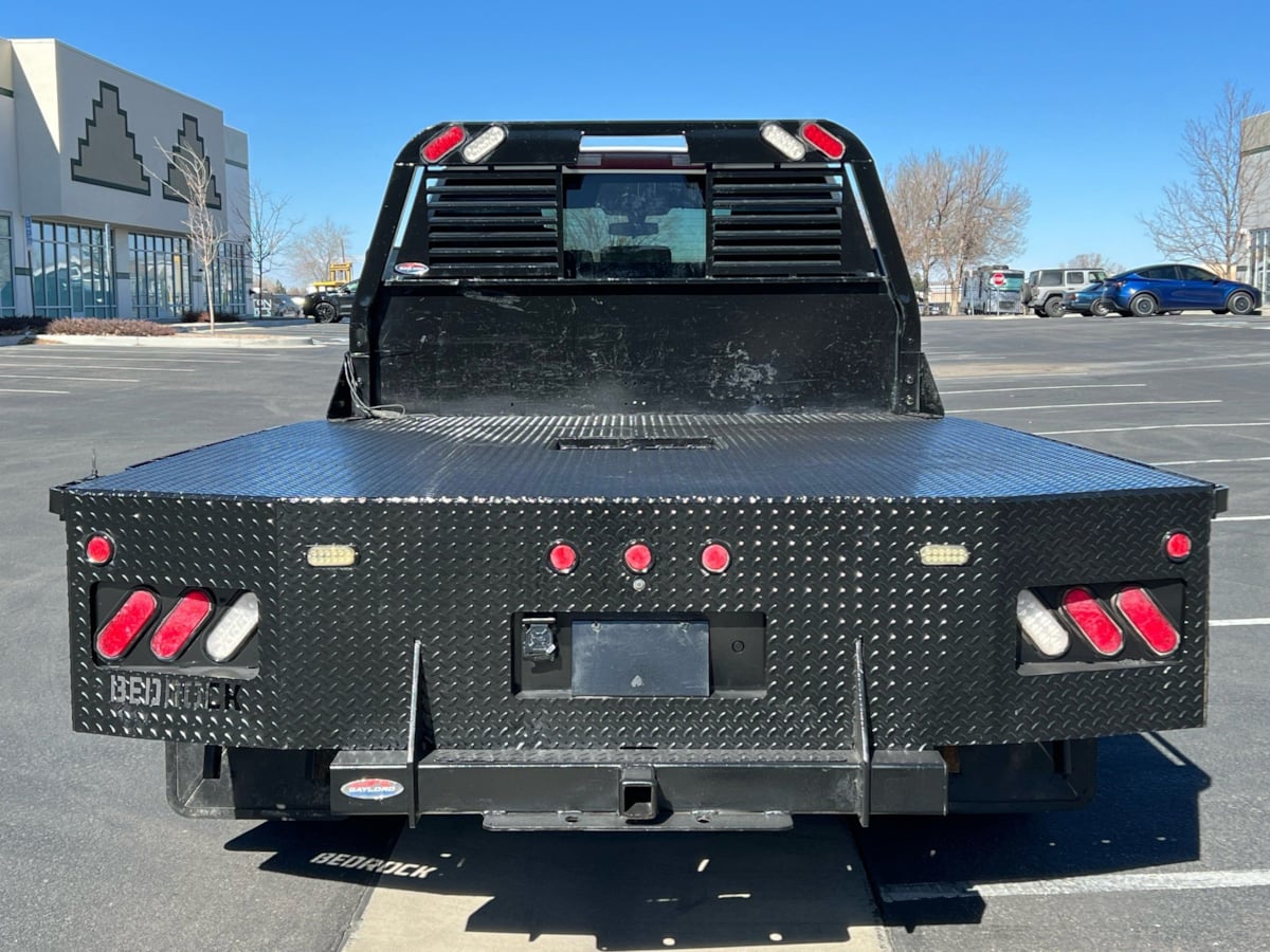2022 Chevrolet Silverado 3500HD LT - Photo 4