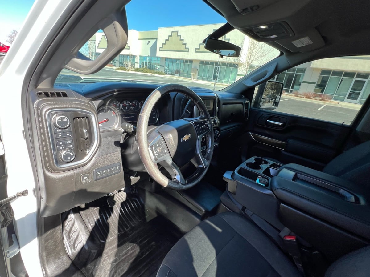 2022 Chevrolet Silverado 3500HD LT - Photo 19
