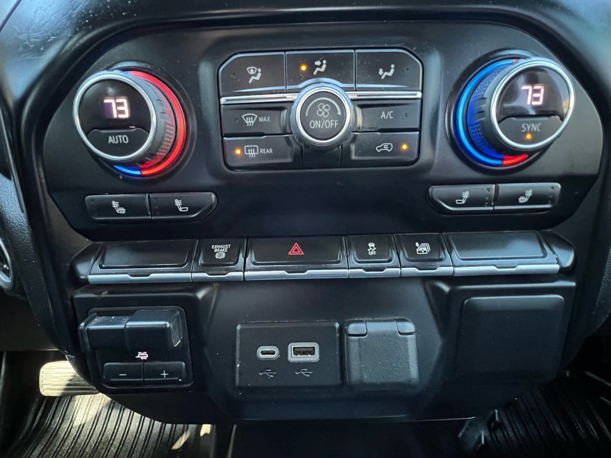 2022 Chevrolet Silverado 3500HD LT - Photo 22