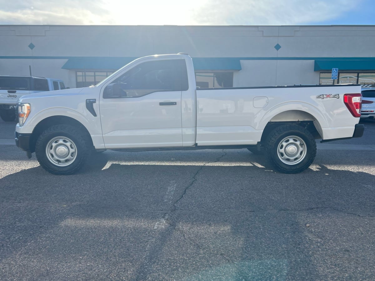 View vehicle photo 6