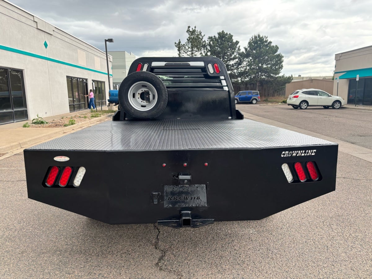 2020 Ford F-350 Super Duty Chassis Cab XL - Photo 4