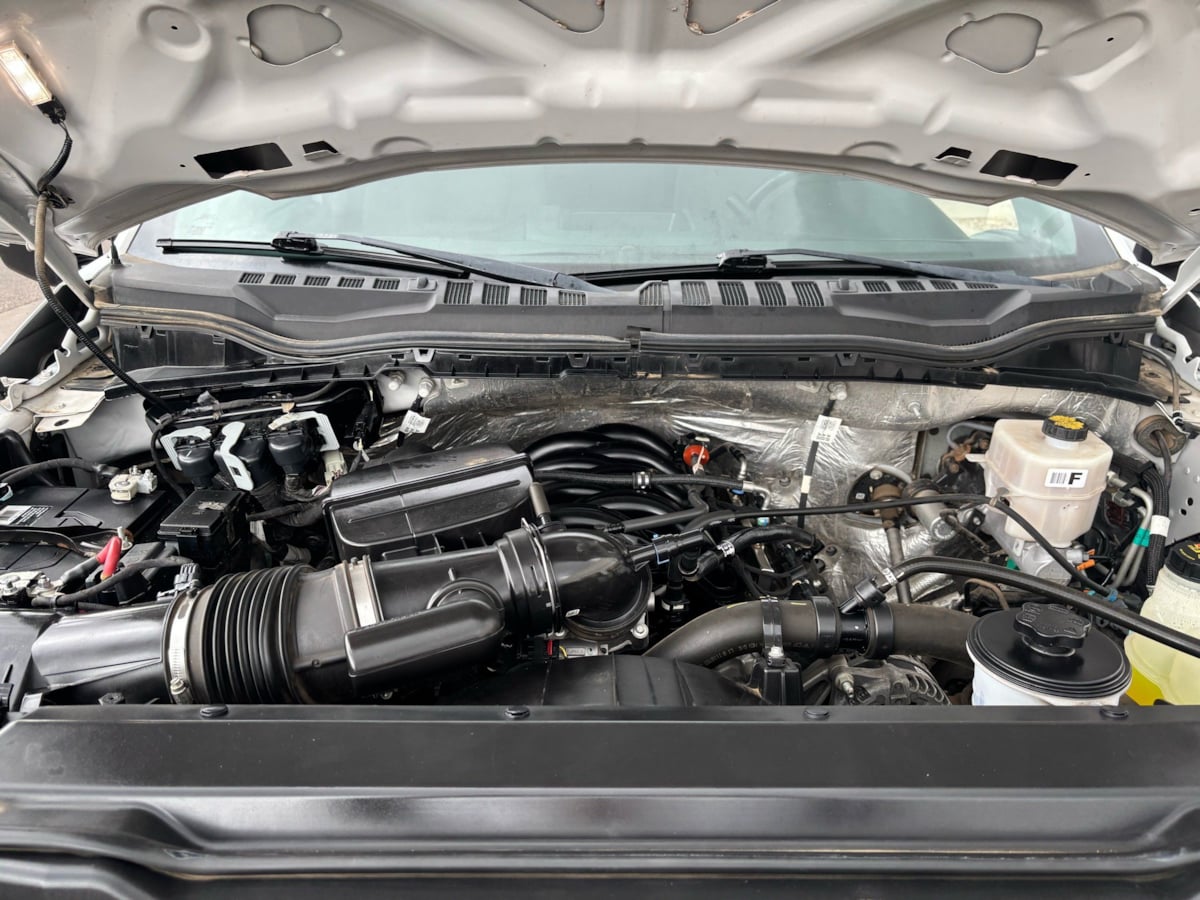 2020 Ford F-350 Super Duty Chassis Cab XL - Photo 9