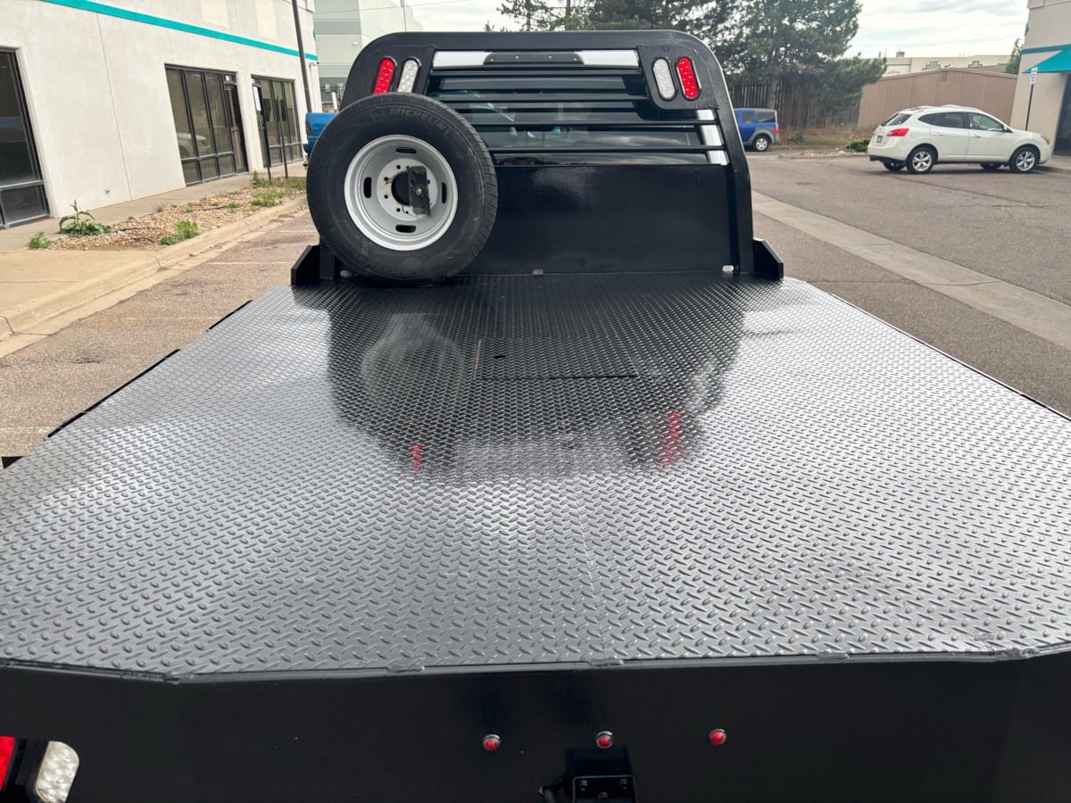 2020 Ford F-350 Super Duty Chassis Cab XL - Photo 10