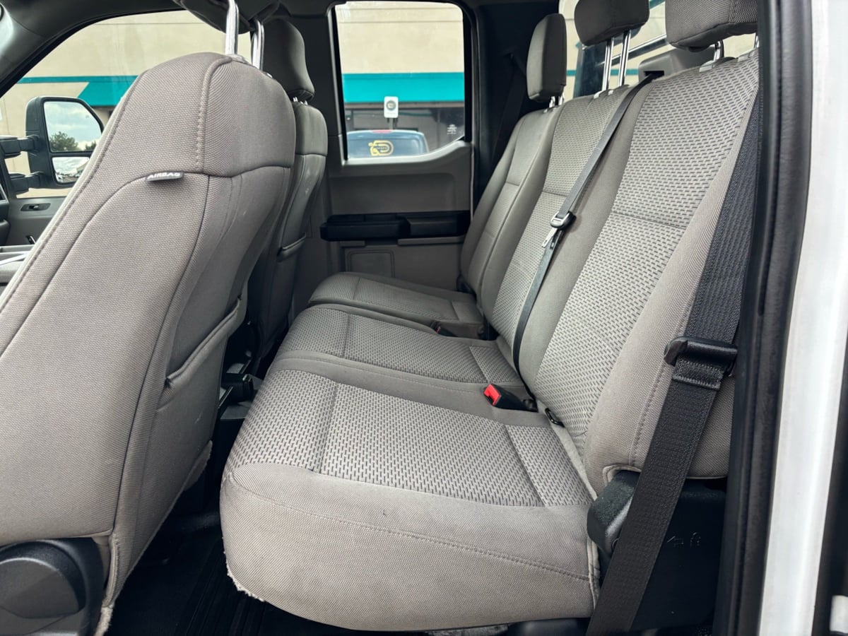 2020 Ford F-350 Super Duty Chassis Cab XL - Photo 19