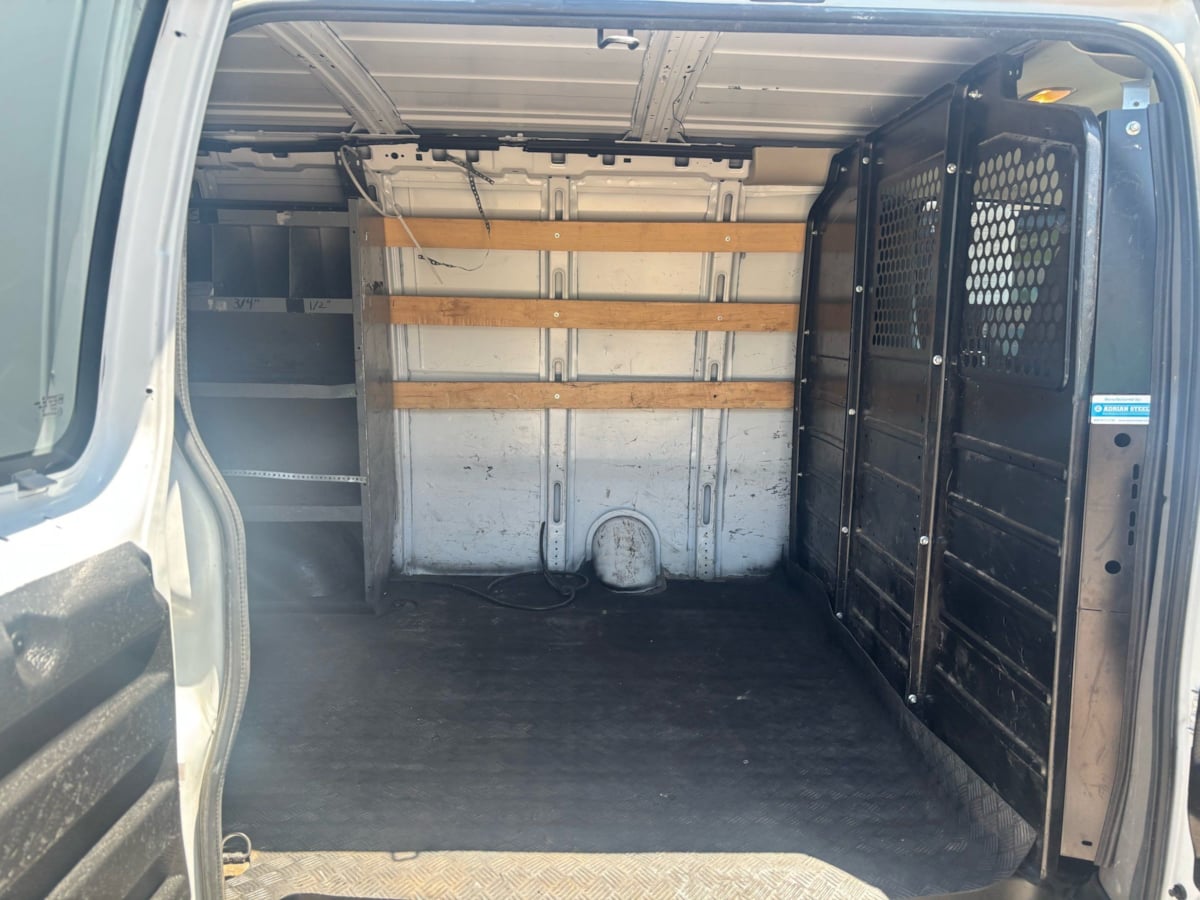 2020 GMC Savana Cargo Work Van - Photo 13