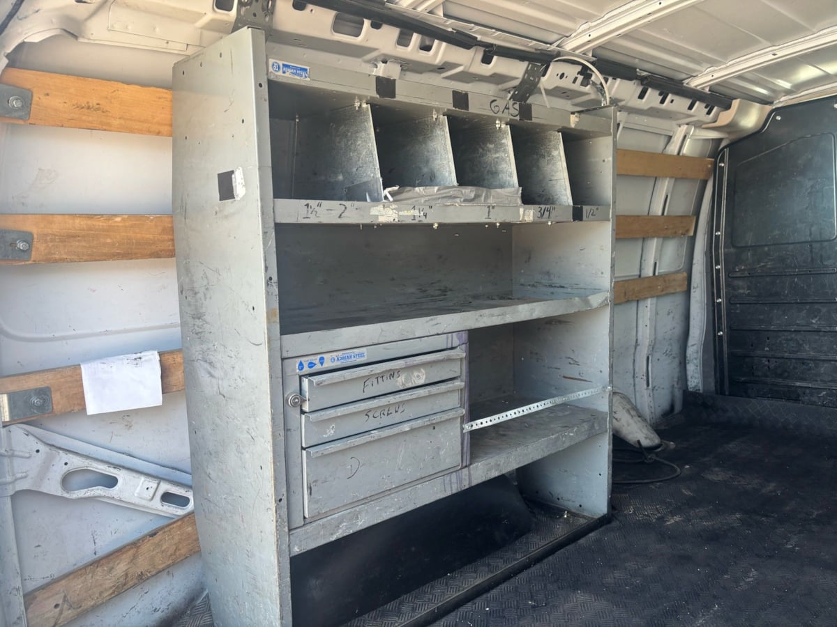 2020 GMC Savana Cargo Work Van - Photo 18