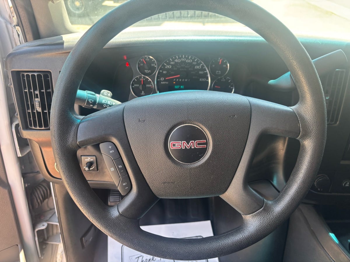 2020 GMC Savana Cargo Work Van - Photo 24