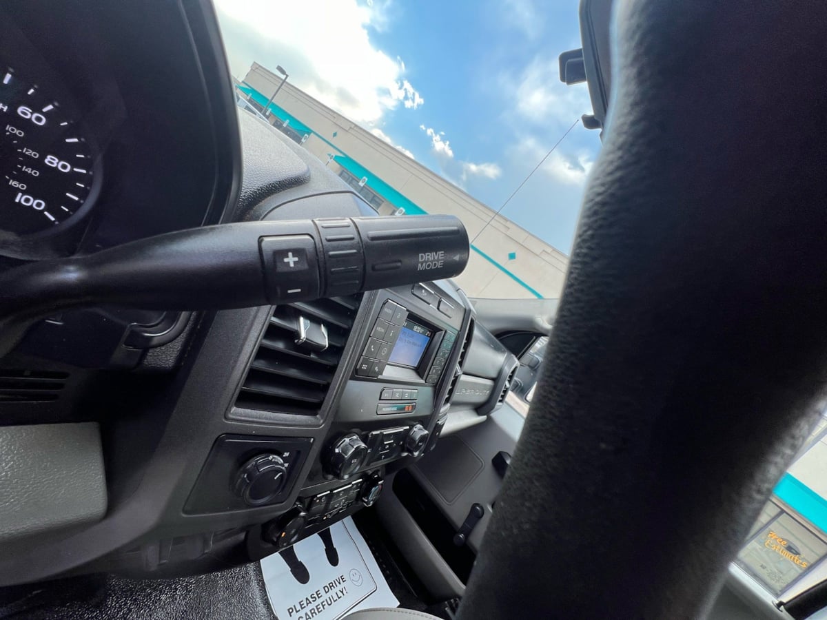 2020 Ford F-350 Super Duty XL - Photo 25