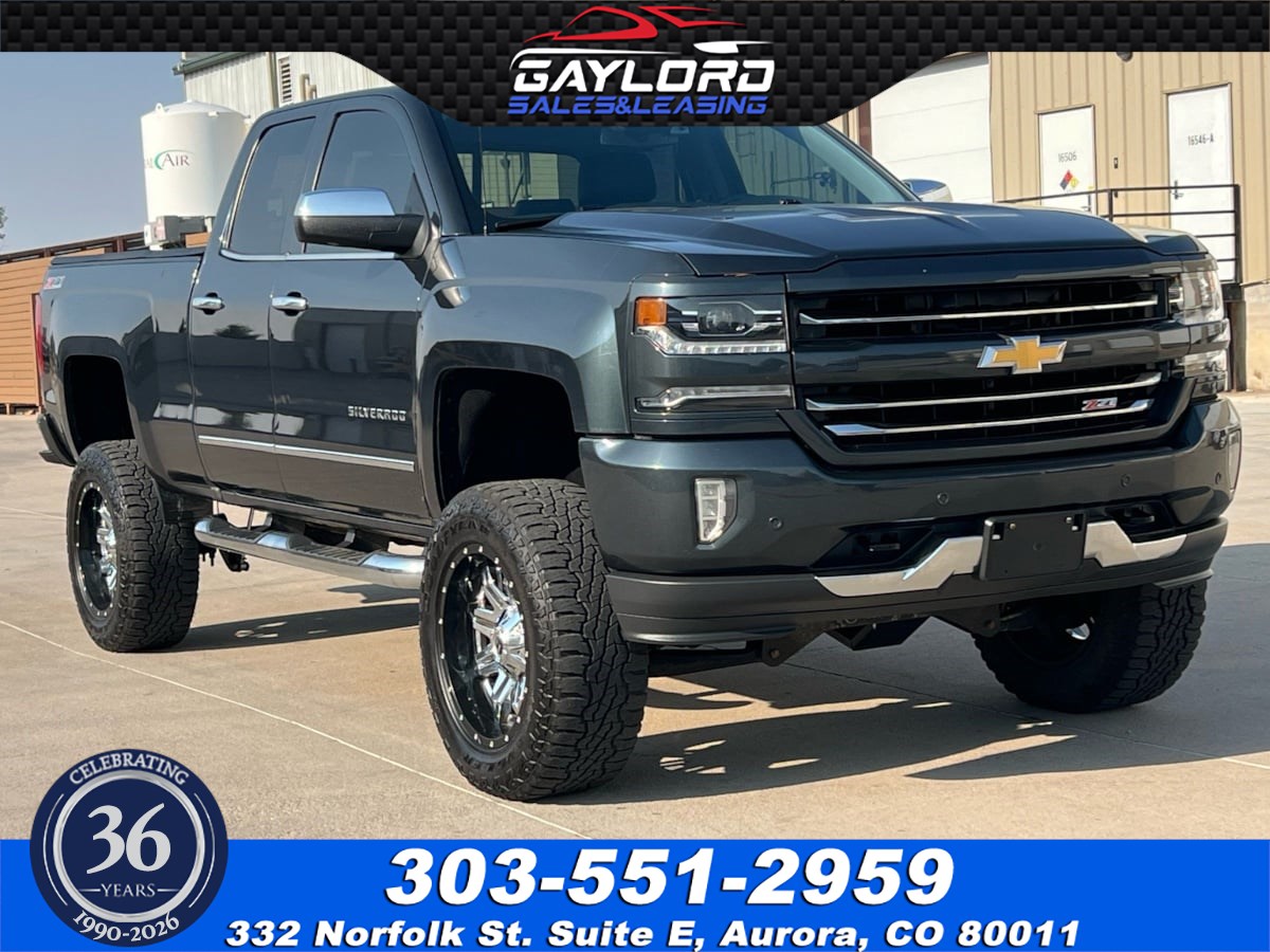2017 Chevrolet Silverado 1500 LTZ Double Cab 4X4 5.3L V8 Lifted!