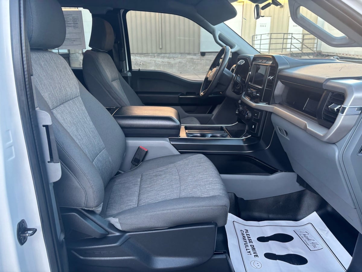 Ford F-150 photo 11