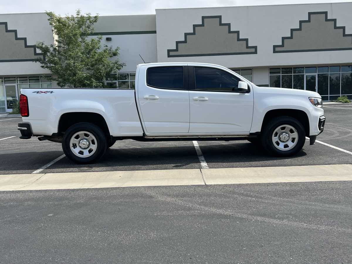 Chevrolet Colorado photo 2