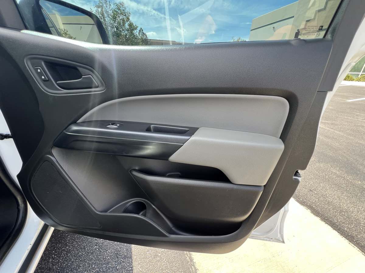 Chevrolet Colorado photo 10