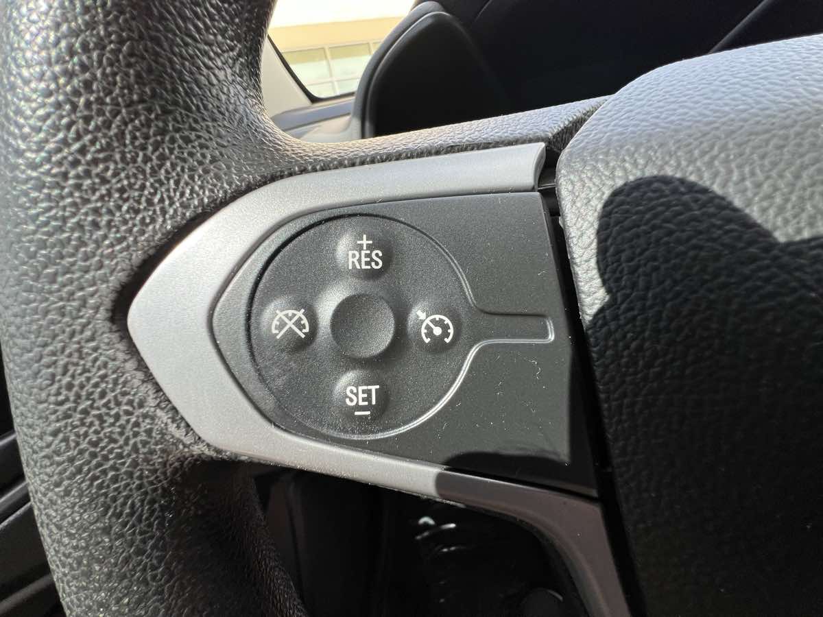Chevrolet Colorado photo 24