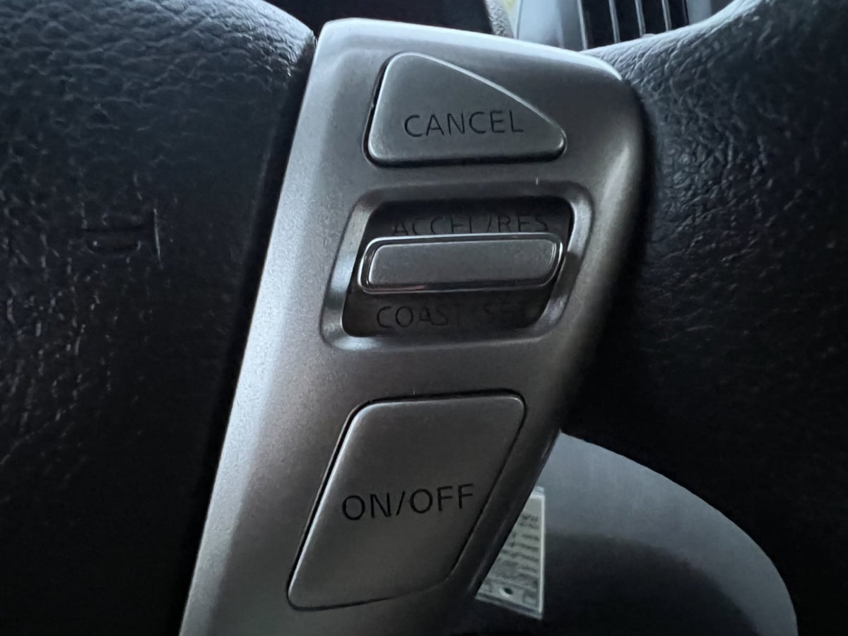 Nissan NV200 photo 24