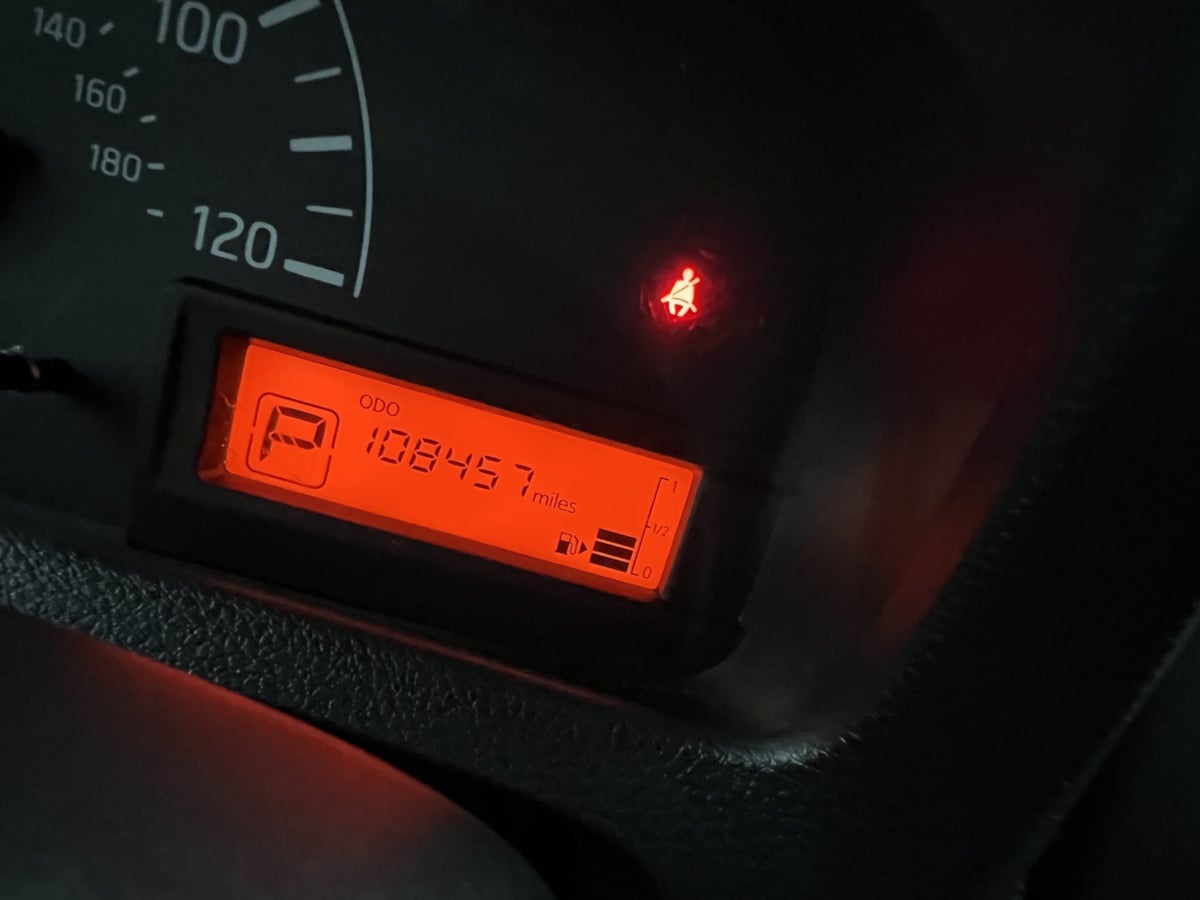 Nissan NV200 photo 30