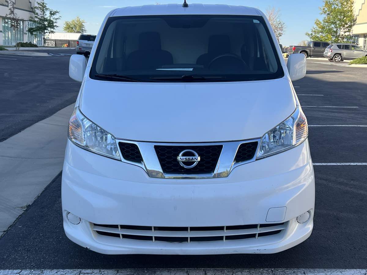 Nissan NV200 photo 8