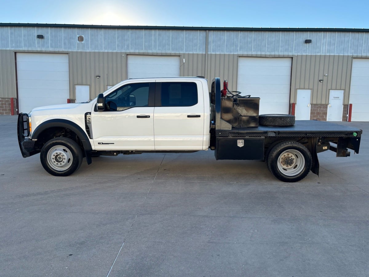 Ford F-450 photo 6
