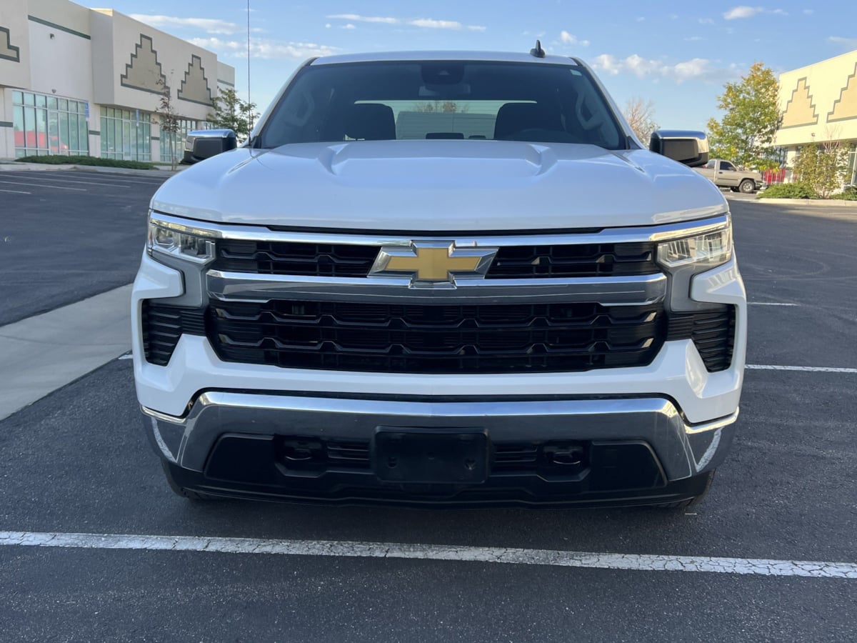 Chevrolet Silverado photo 6