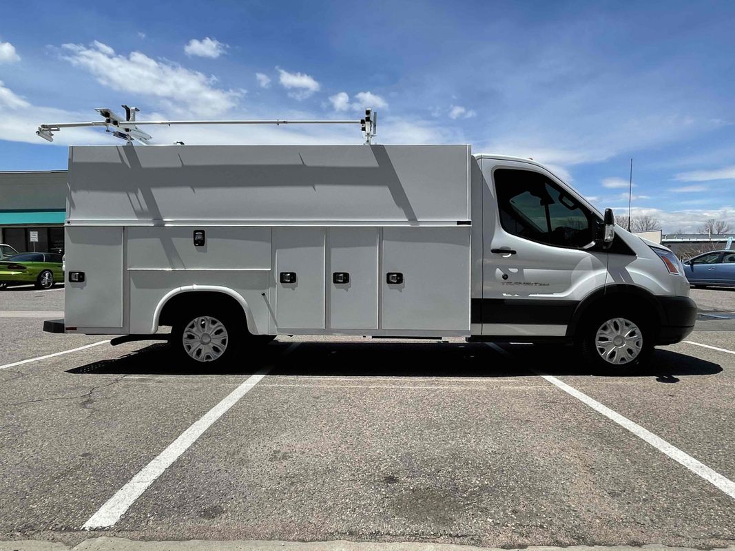 Sold 2018 Ford Transit Cutaway T-350 Knapheide KUV Cubevan V6