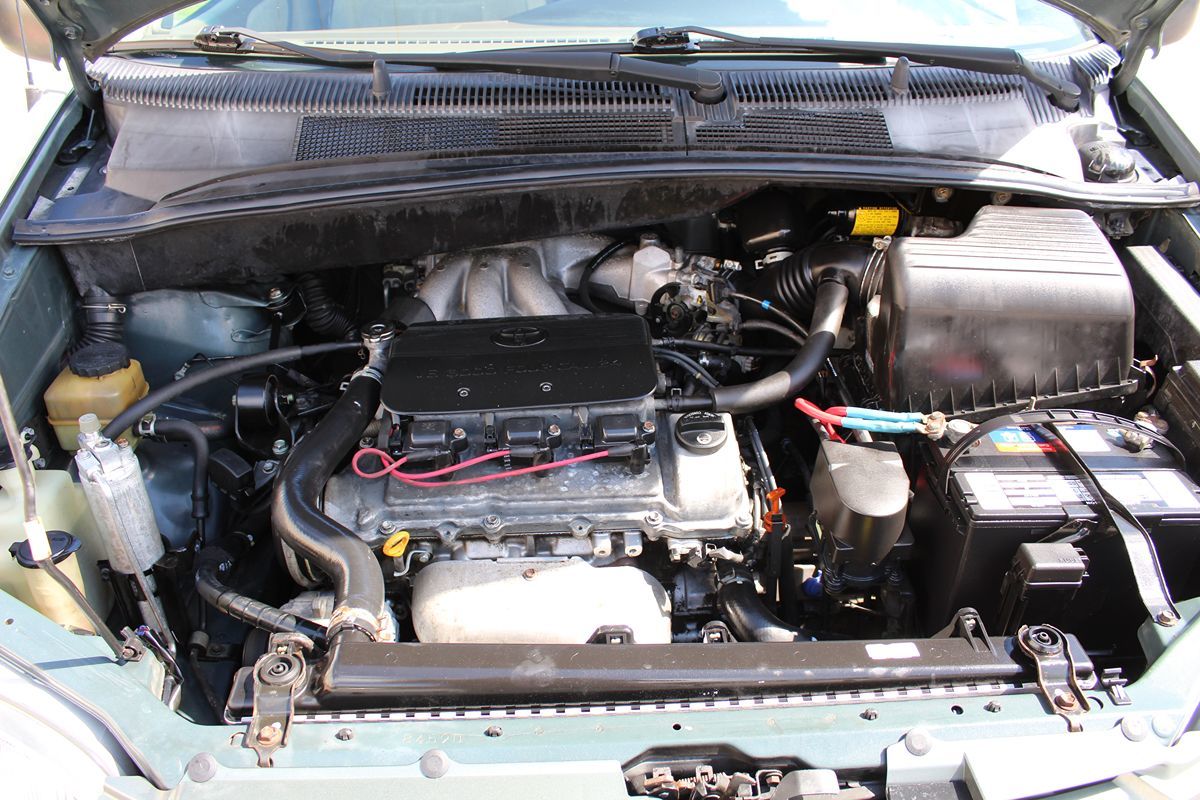 1998 Toyota Sienna - $3,500