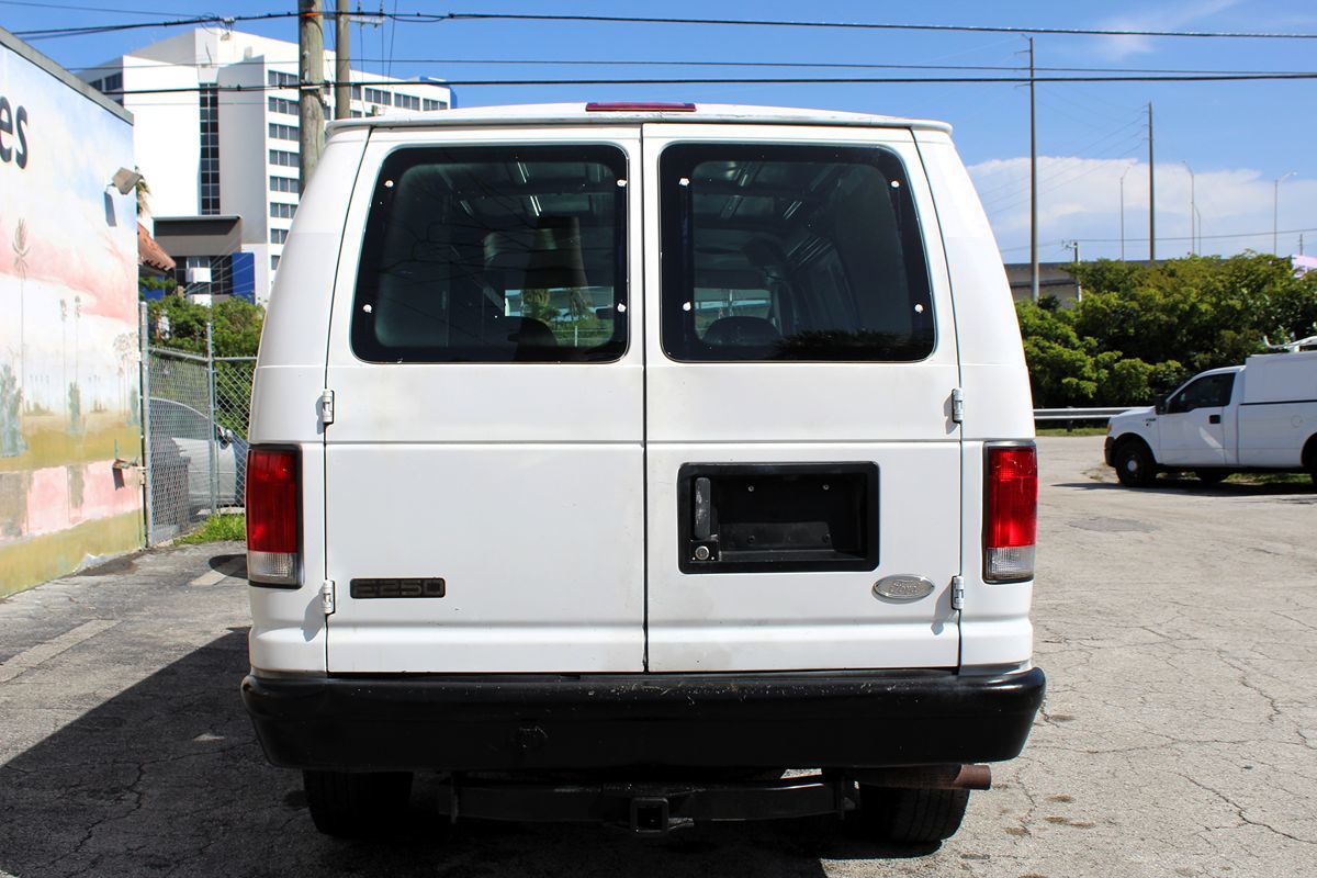 2003 Ford E-250 - $7,499