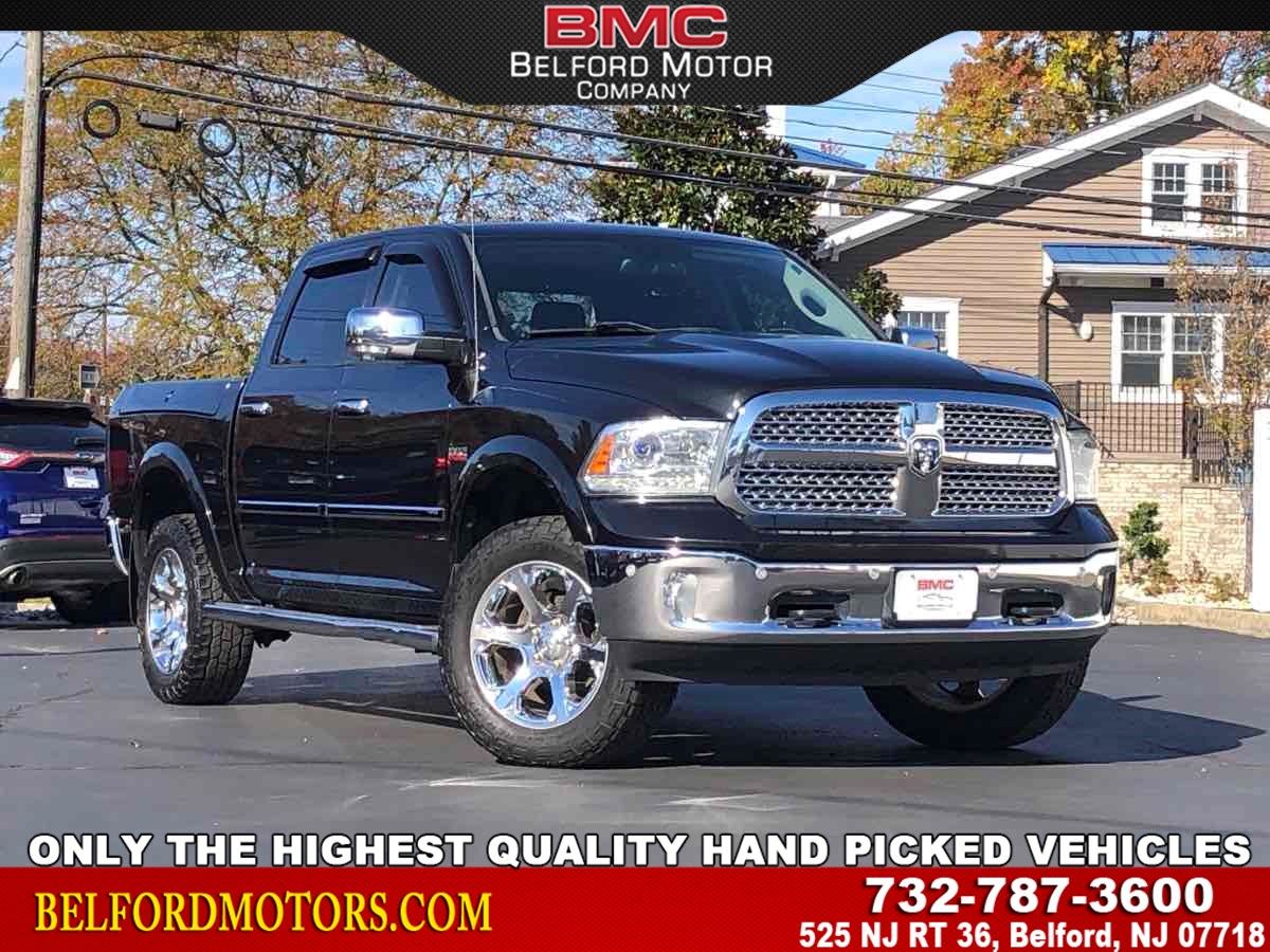 2016 Ram 1500 Laramie 4X4 Crew Cab V8