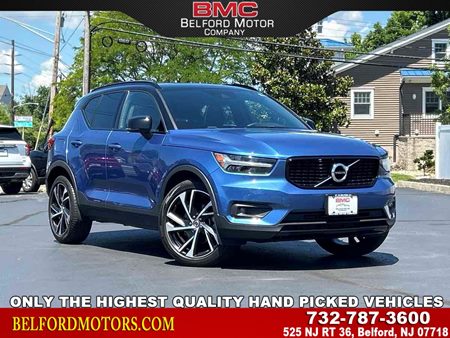 Sold 2021 Volvo XC40 R-Design AWD