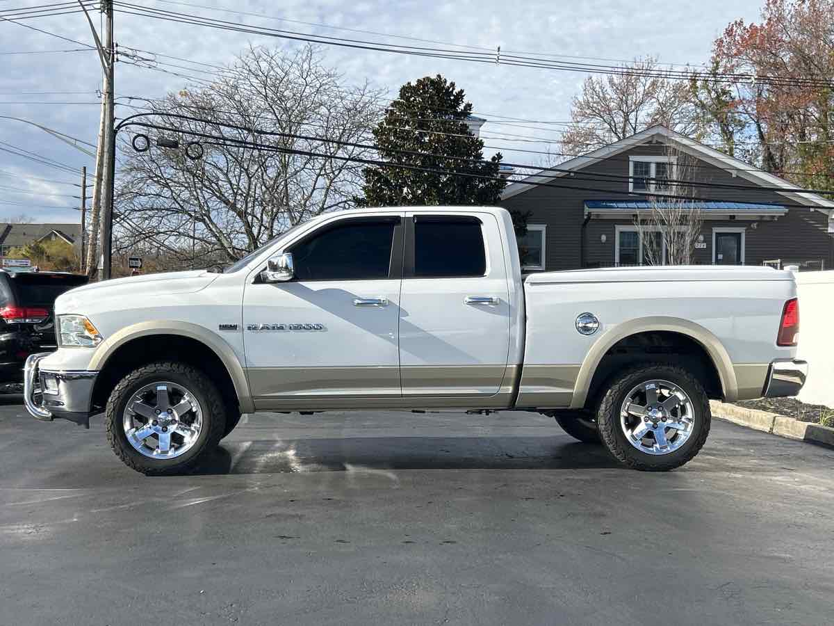 2011 Ram 1500 Laramie photo 4