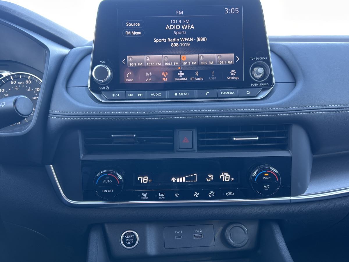2023 Nissan Rogue SV - Photo 13