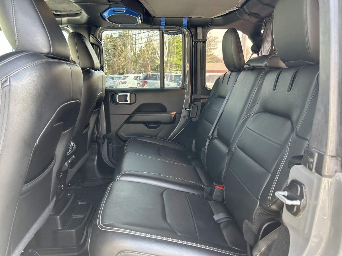2021 Jeep Wrangler Unlimited Sahara 4XE - Photo 14
