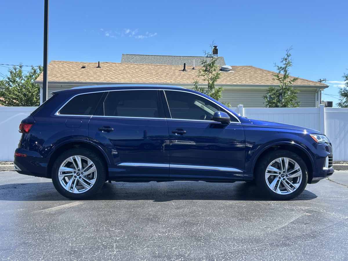2022 Audi Q7 Premium Plus - Photo 8