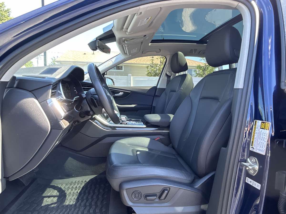 2022 Audi Q7 Premium Plus - Photo 10
