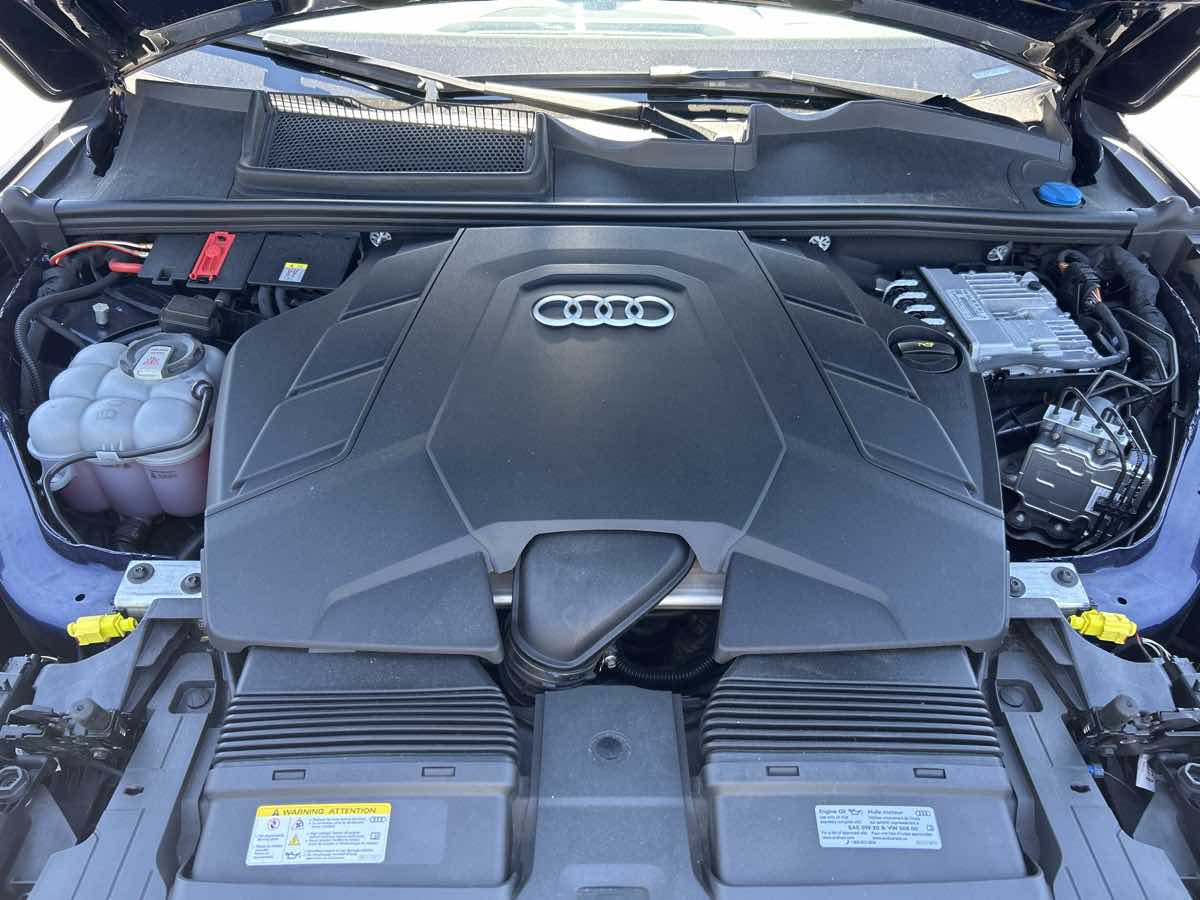2022 Audi Q7 Premium Plus - Photo 24