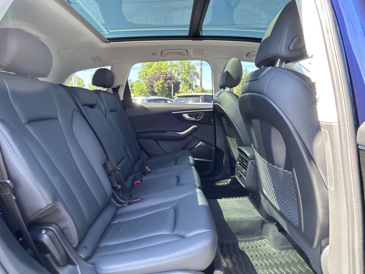 2022 Audi Q7 Premium Plus - Photo 13