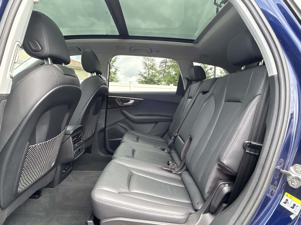 2022 Audi Q7 Premium Plus - Photo 13