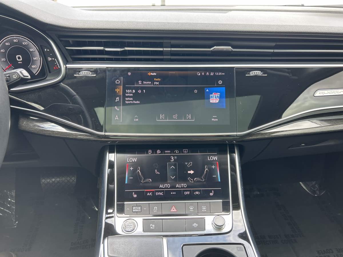 2022 Audi Q7 Premium Plus - Photo 15