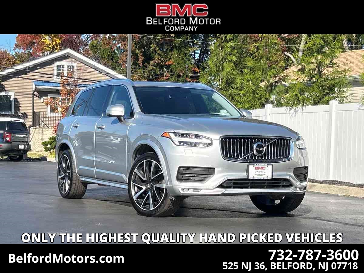 2021 Volvo XC90 T6 Momentum AWD 7-Passenger