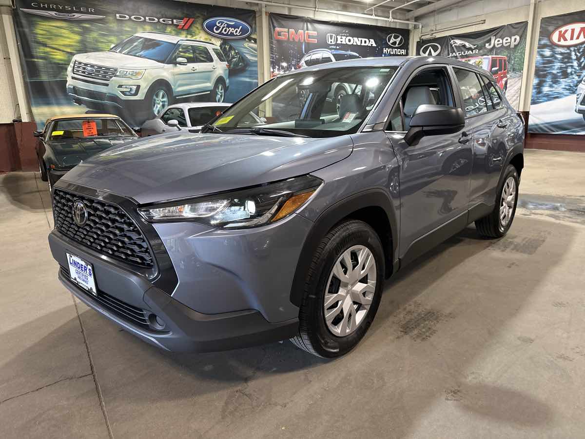 Sold 2023 Toyota Corolla Cross L AWD in Worcester
