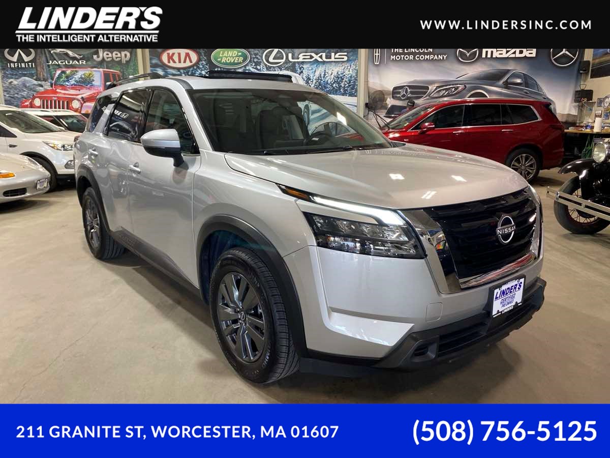 2023 Nissan Pathfinder SV 4WD