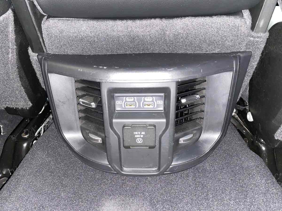 2024 RAM Ram 2500 Pickup Laramie - Photo 31