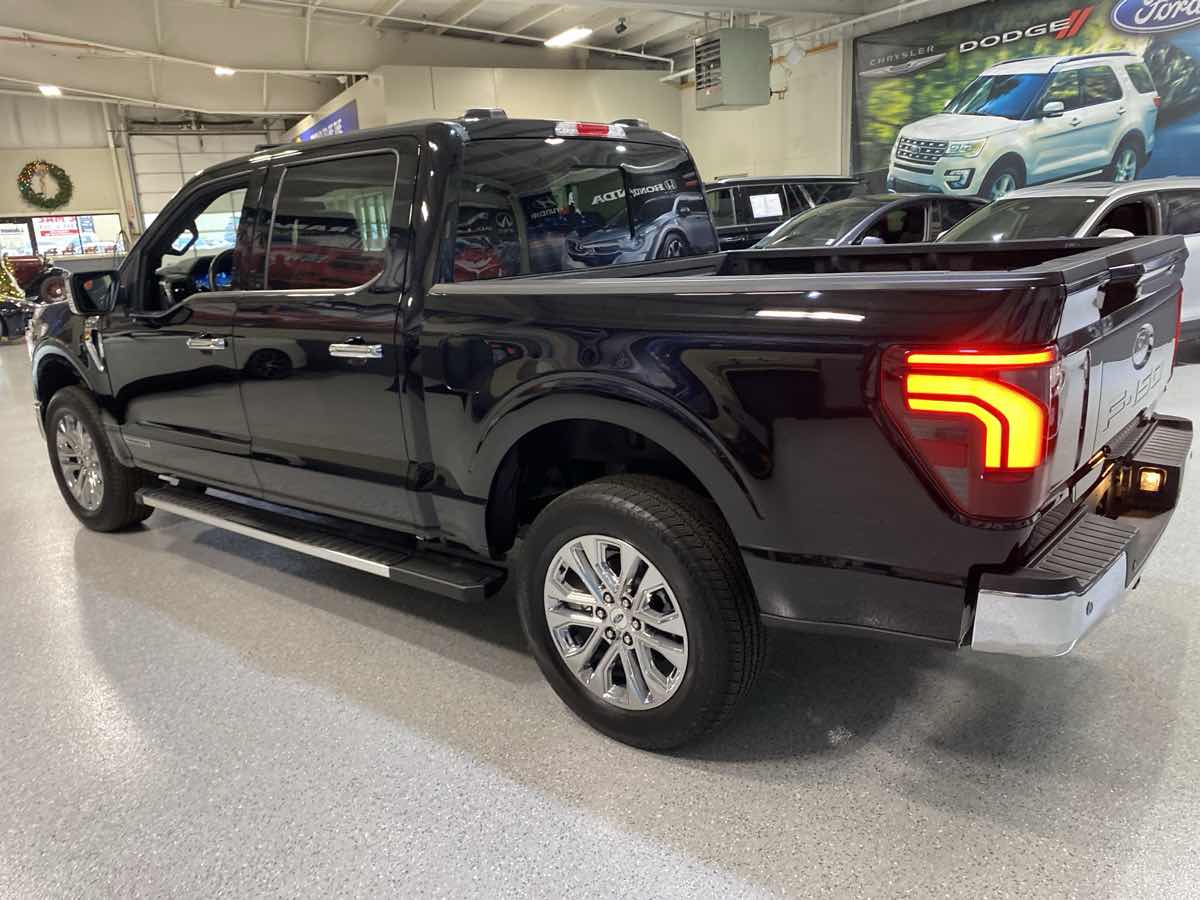 2025 Ford F-150 Lariat - Photo 5