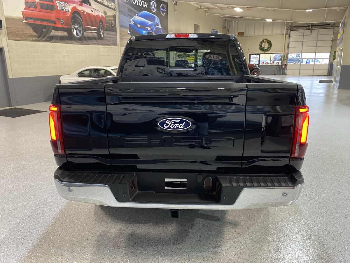 2025 Ford F-150 Lariat - Photo 6
